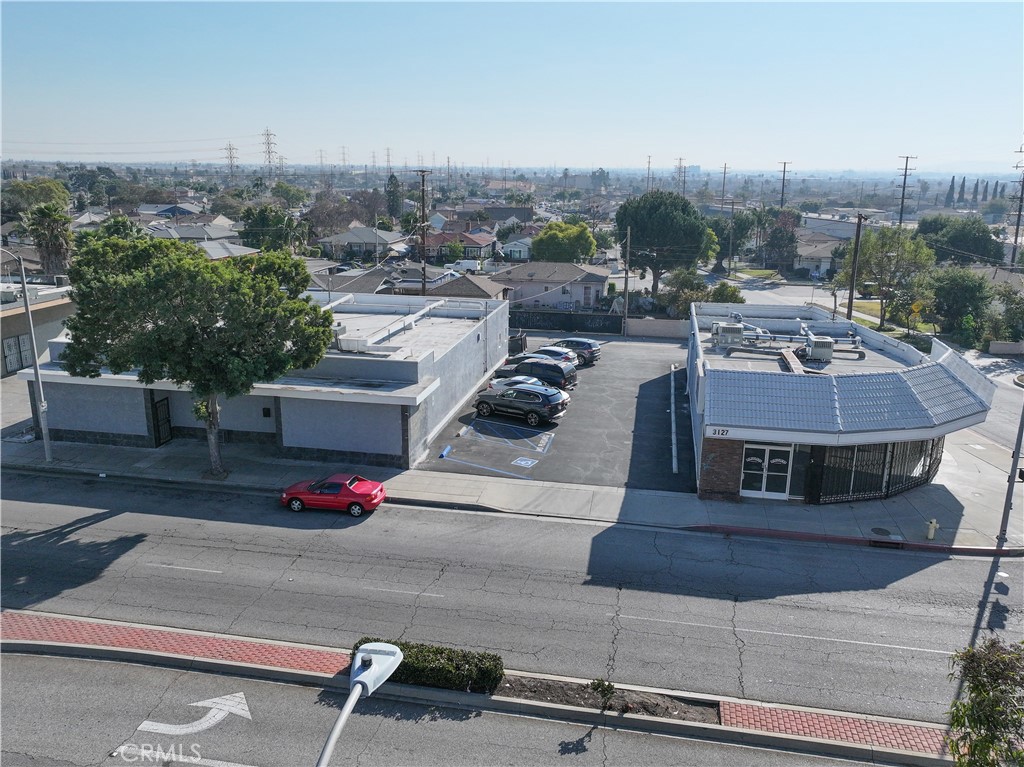 3127 W Beverly Boulevard