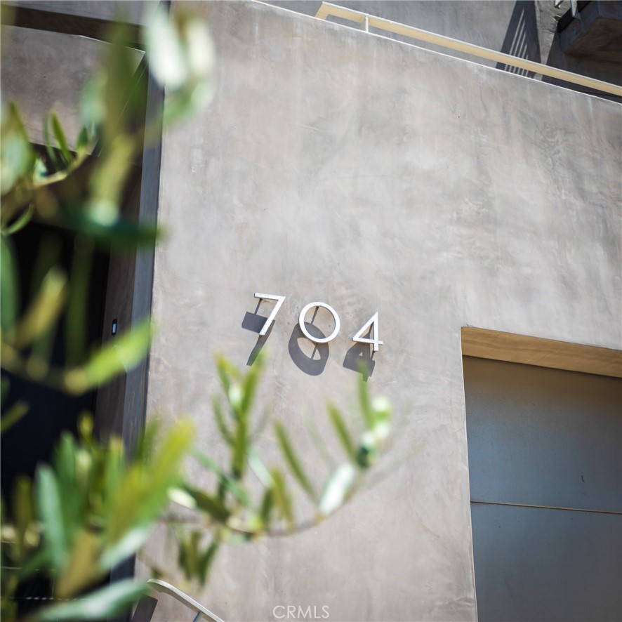 704 Nyes Place