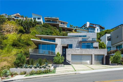 704 Nyes Place Laguna Beach CA 92651