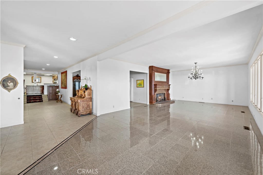 Corona del Mar South of PCH (CDMS) - Residential