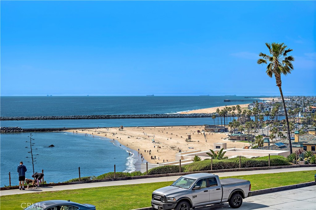 Corona del Mar South of PCH (CDMS) - Residential
