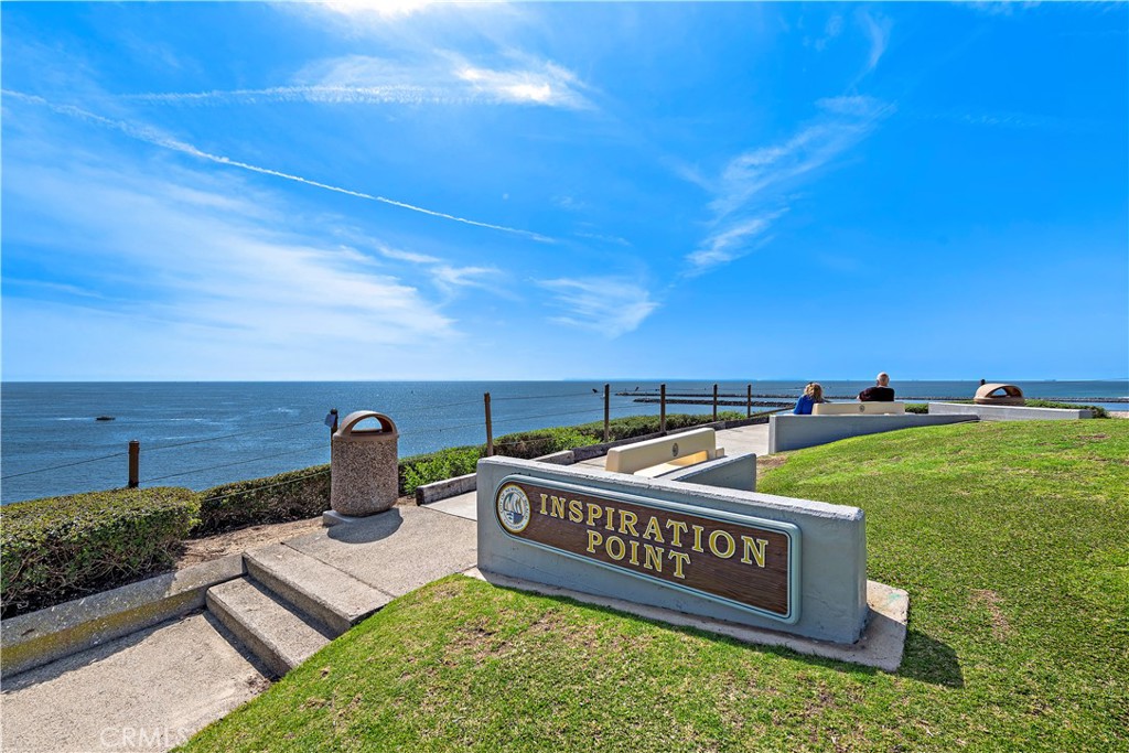 Corona del Mar South of PCH (CDMS) - Residential