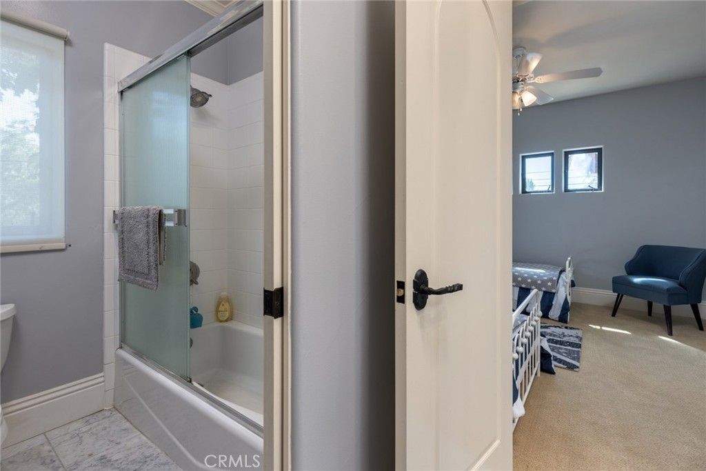 listing image 130725017282870673449