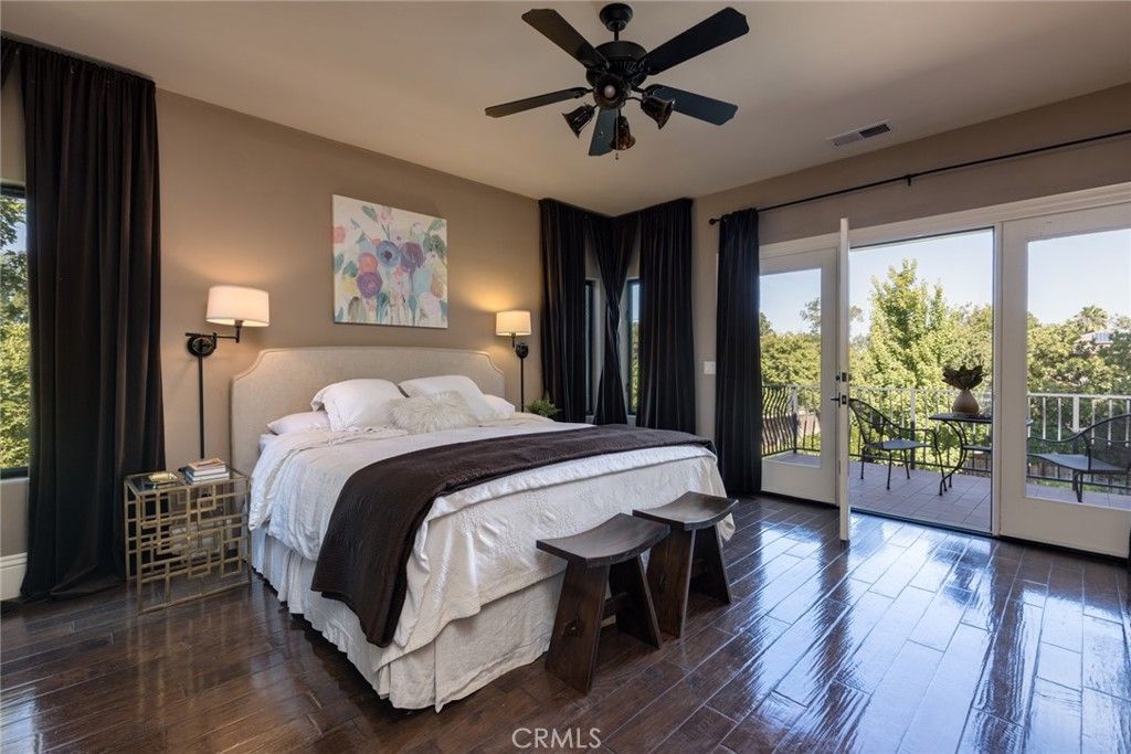 listing image 130728902847173960305