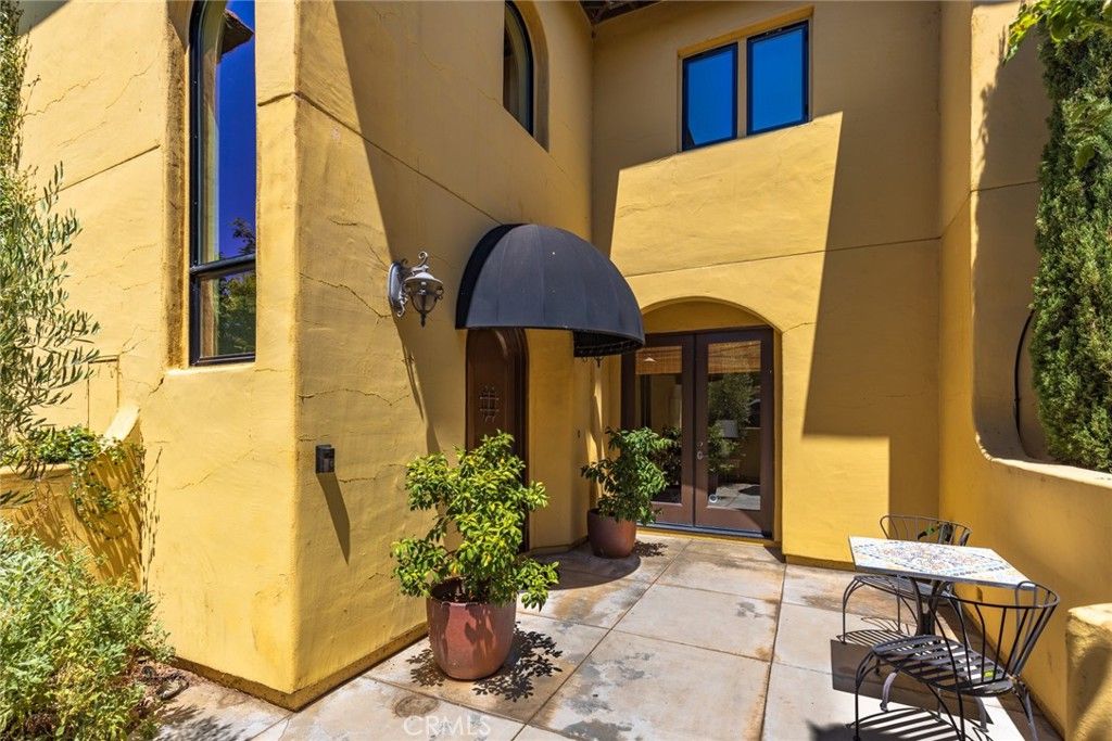 listing image 130722063114756517176