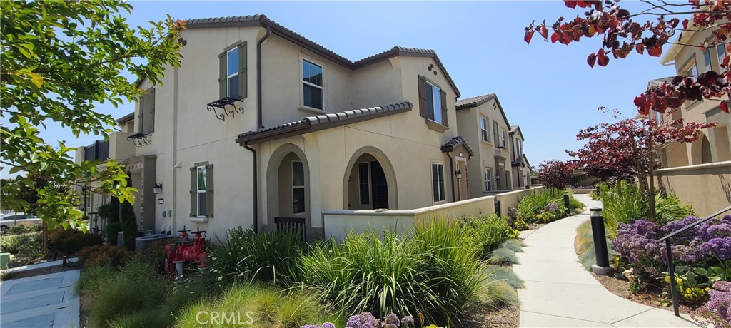View Eastvale, CA 92880 townhome