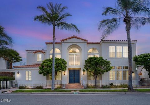 Photo of 2000 Peninsula Road, Oxnard, CA 93035 (MLS # V1-28986)