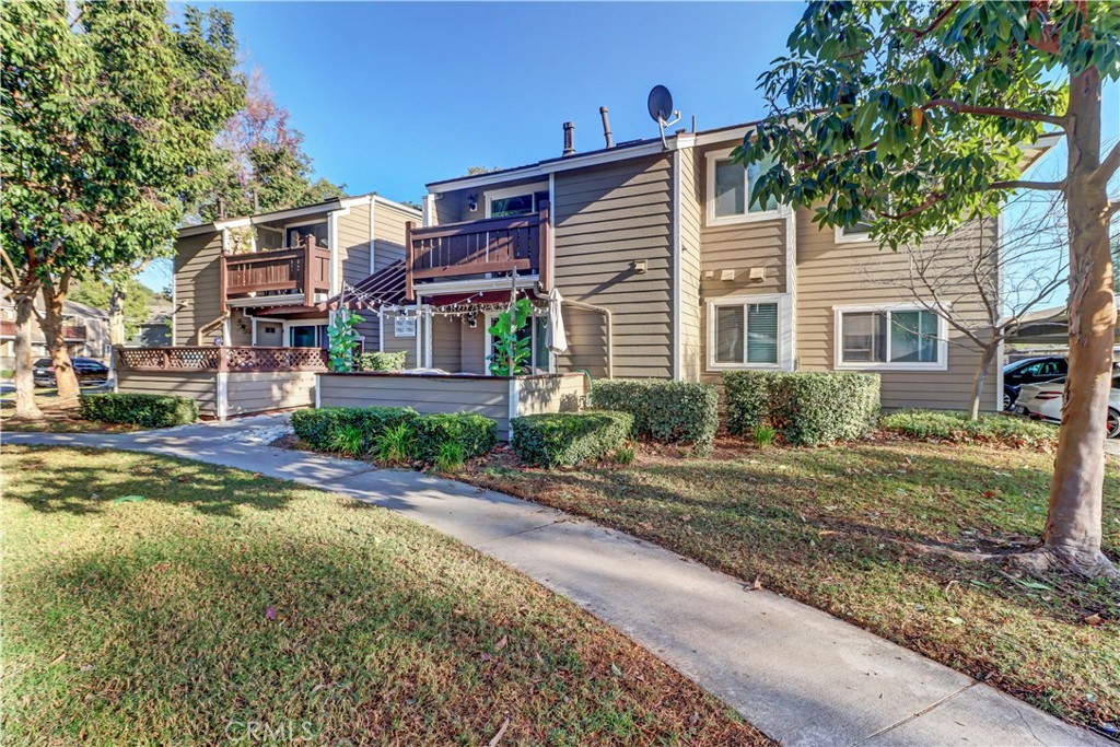 19063 rockwood drive 18