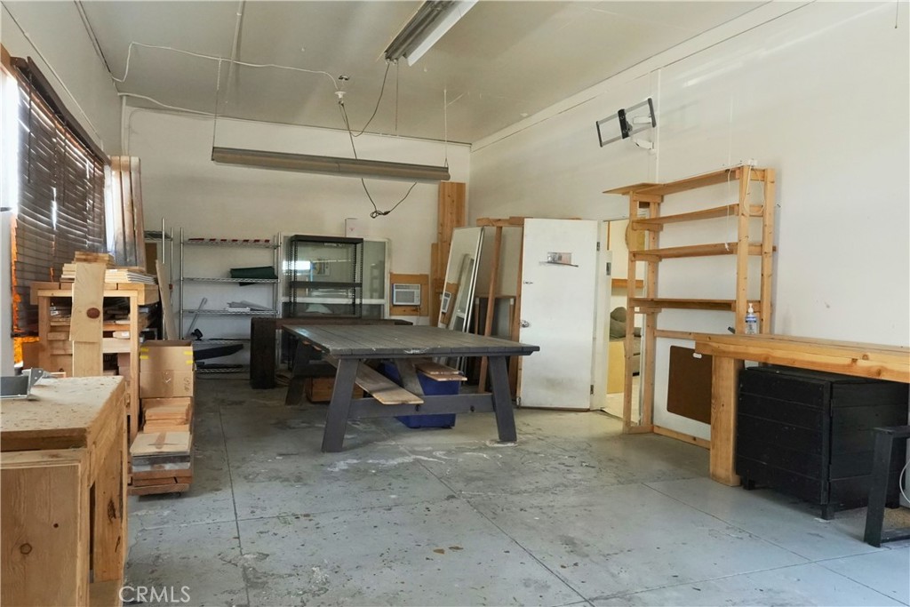 Welcome to 1641 S Longwood Ave, Los Angeles, CA 90019 — a versatile 1,056 sq ft mixed-use property available for lease in one of LA’s most vibrant and centrally located neighborhoods. Zoned LAC2 with a use code allowing for commercial, office, or residential (mixed-use), this space is perfect for a boutique business, creative workspace, wellness studio, or live/work setup. Situated in a walkable area surrounded by local culture, restaurants, and retail, the property offers excellent visibility and convenience with easy access to public transit and major freeways. This is a prime opportunity to establish your presence in the heart of Los Angeles—schedule your private tour today.