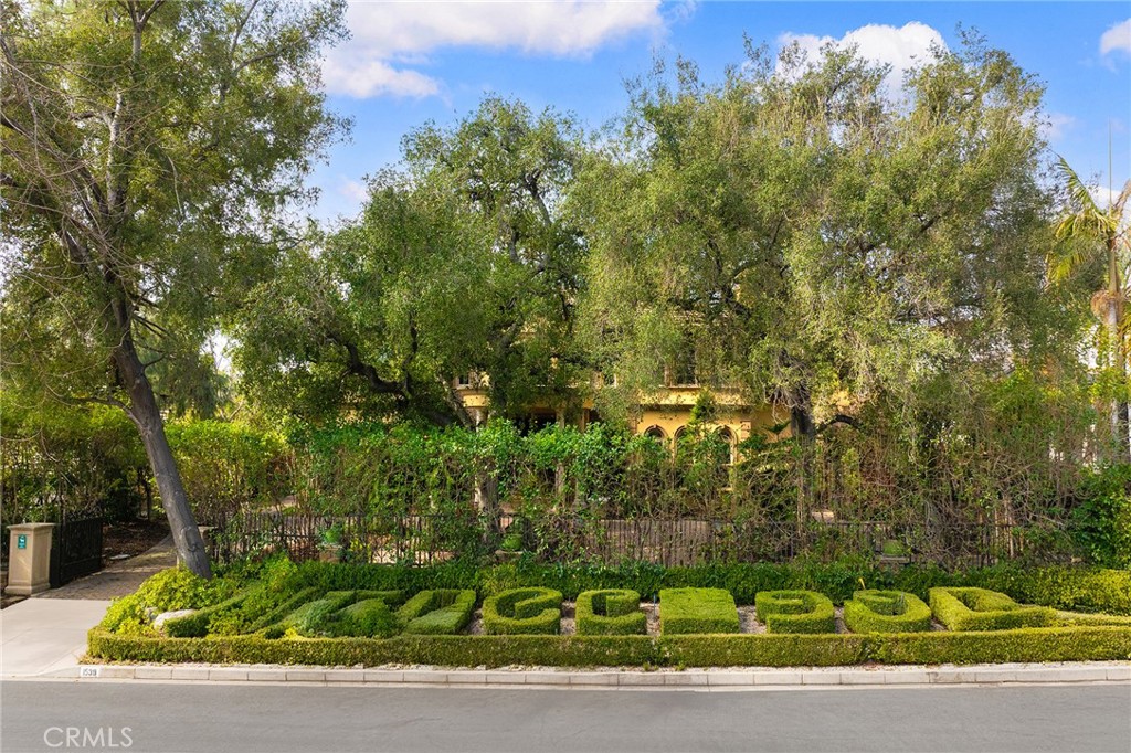 Properties 4 1539 Rodeo Road