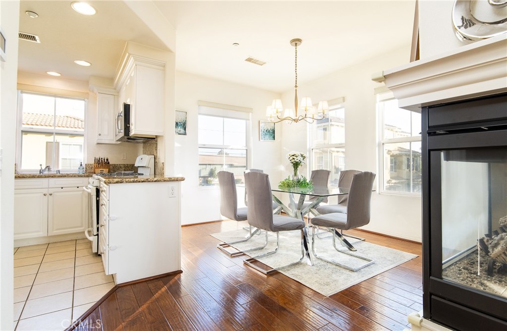 10285 Corte Fina Lane