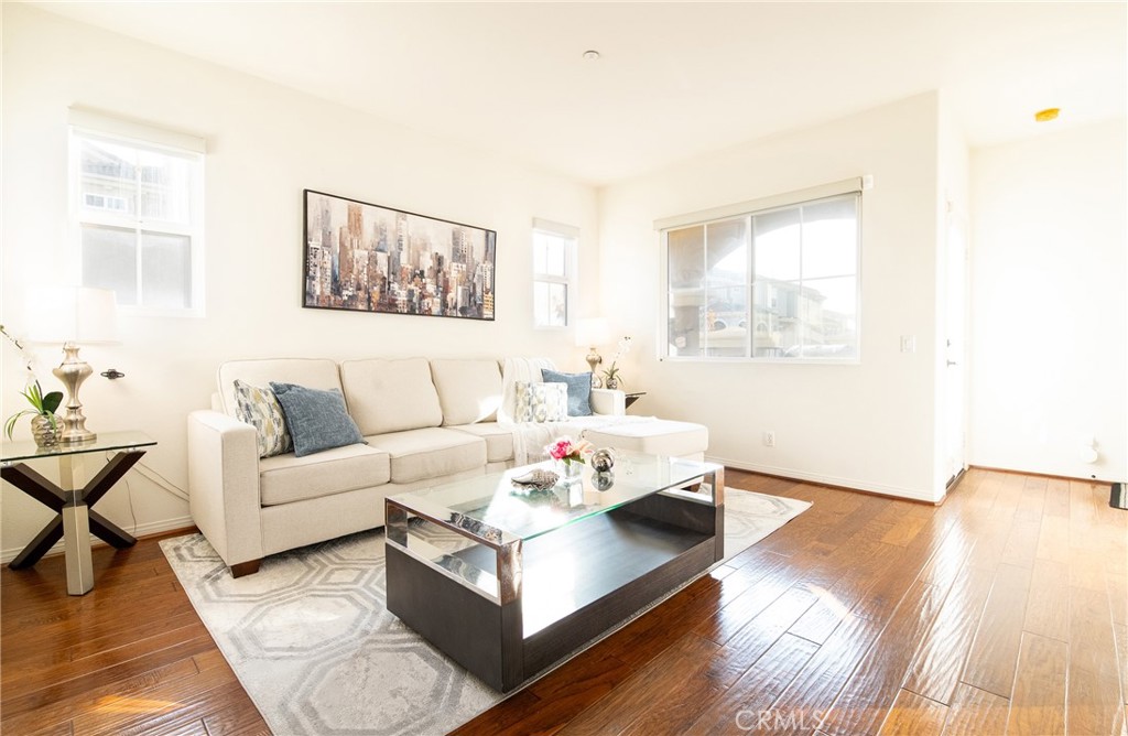 10285 Corte Fina Lane