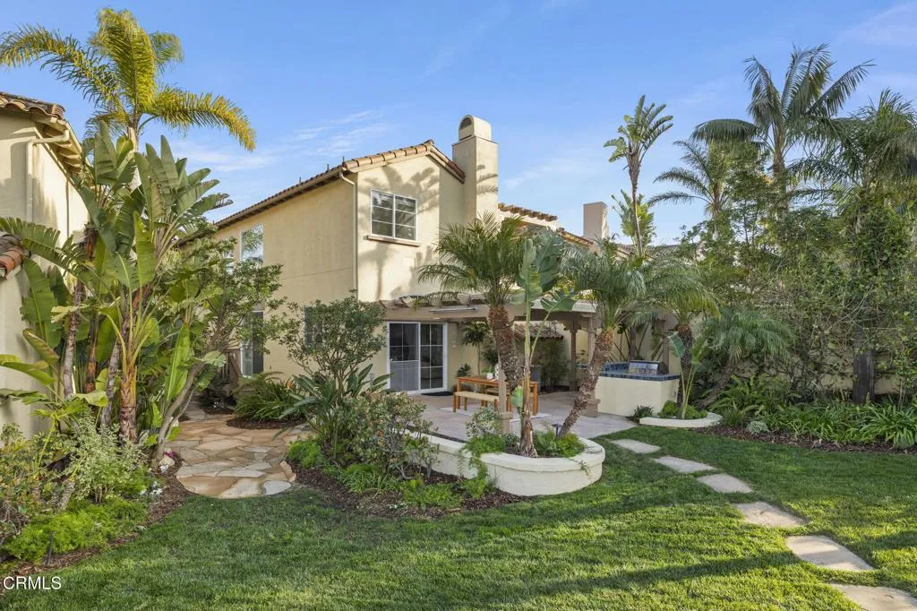 Camarillo, California 93010, United States, 4 Bedrooms Bedrooms, ,3 BathroomsBathrooms,Residential,Active,1171