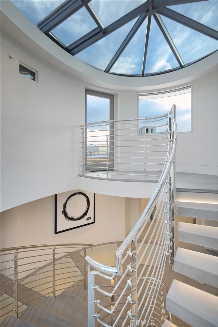Corona del Mar South of PCH (CDMS) - Residential