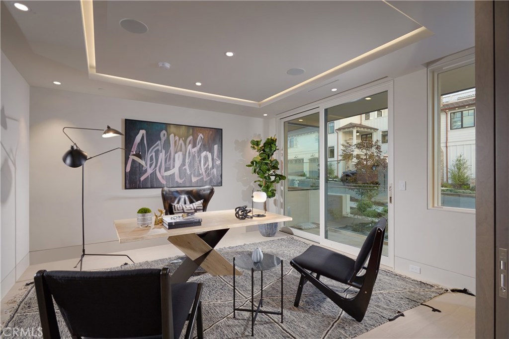 Corona del Mar South of PCH (CDMS) - Residential