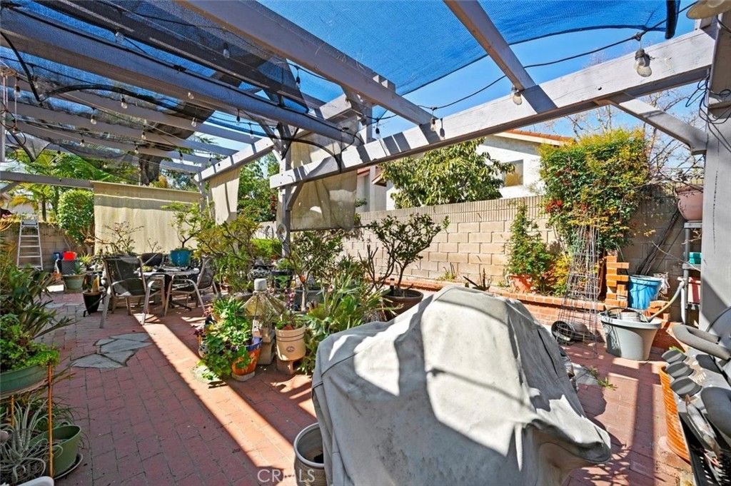 listing image 130721101300205473715