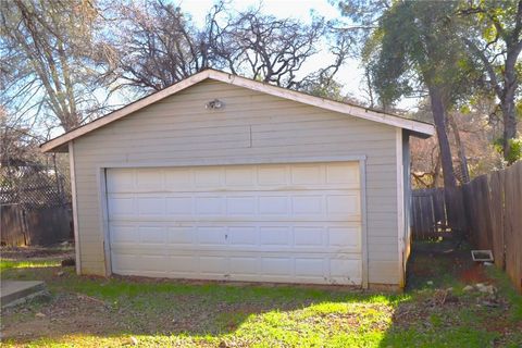 A home in Clearlake