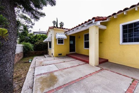 A home in Inglewood