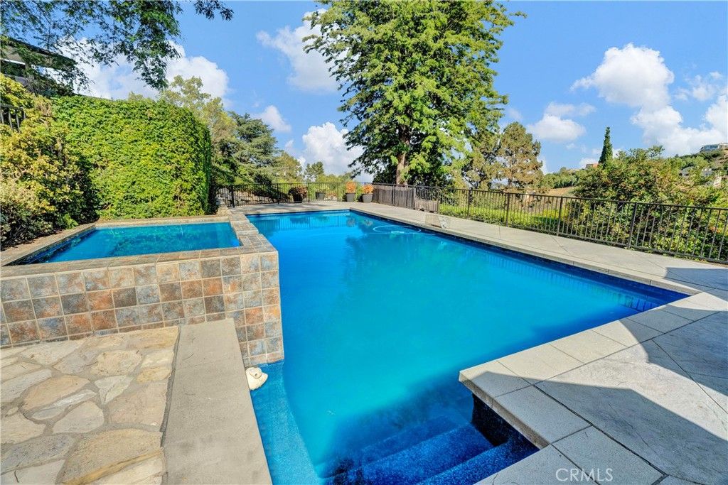 listing image 59