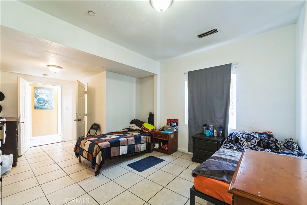5140 Crenshaw Boulevard