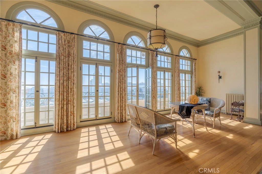 315 W 3rd Street 506