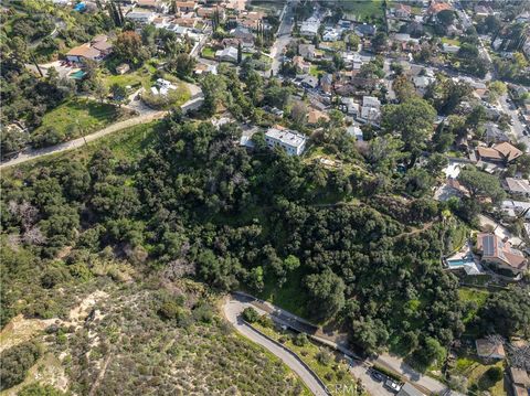 A home in Tujunga