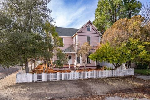 Photo of 1803 Pine Street, Paso Robles, CA 93446 (MLS # NS25075863) Photo of 1803 Pine Street, Paso Robles, CA 93446 (MLS # NS25075863)