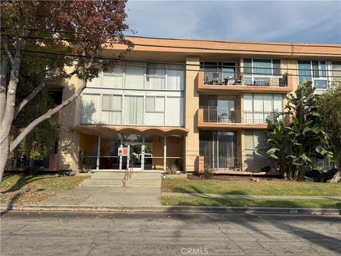 A home in Inglewood