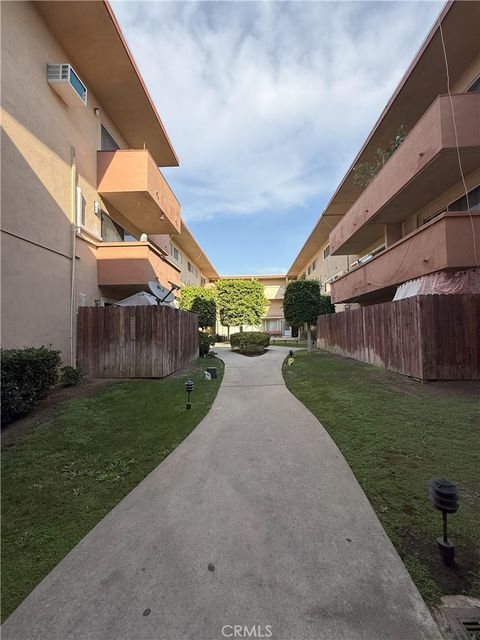 A home in Inglewood