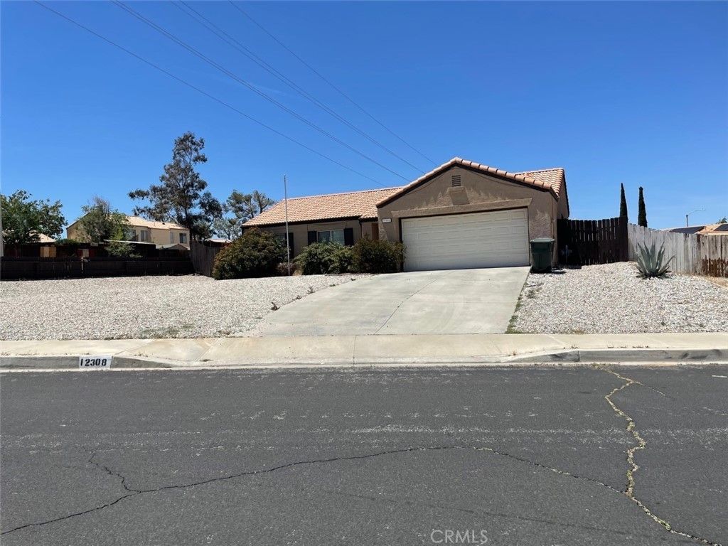 listing image 130729824378157622166