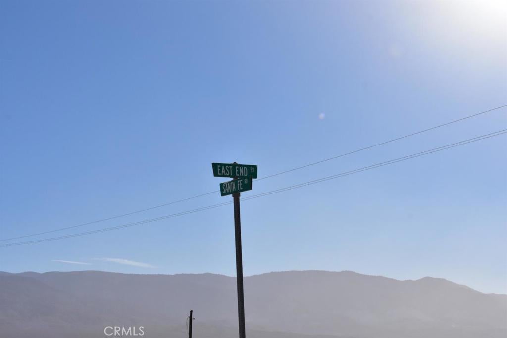 0 E End Road