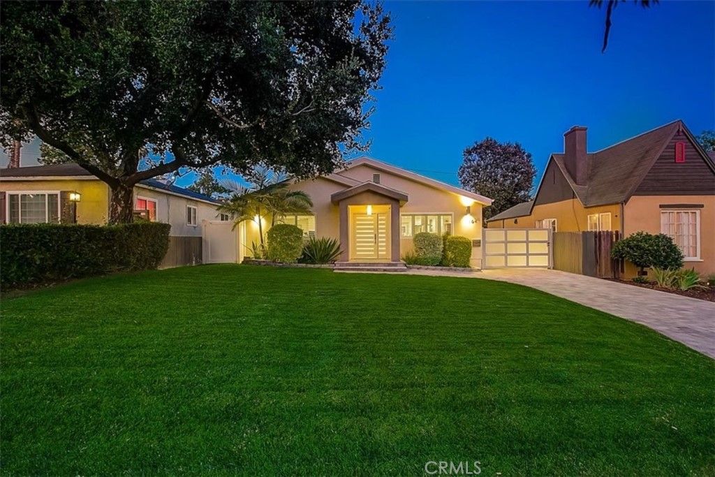 listing image 130728300665555699240