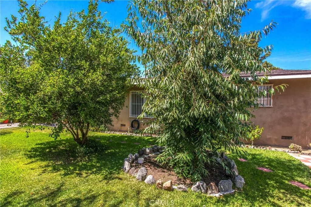 Fontana, California 92335, United States, 3 Bedrooms Bedrooms, ,2 BathroomsBathrooms,Residential,Active,49047