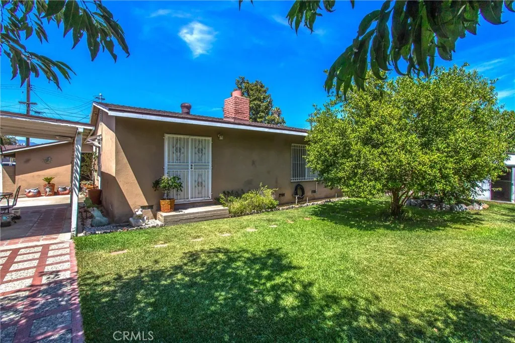 Fontana, California 92335, United States, 3 Bedrooms Bedrooms, ,2 BathroomsBathrooms,Residential,Active,49047