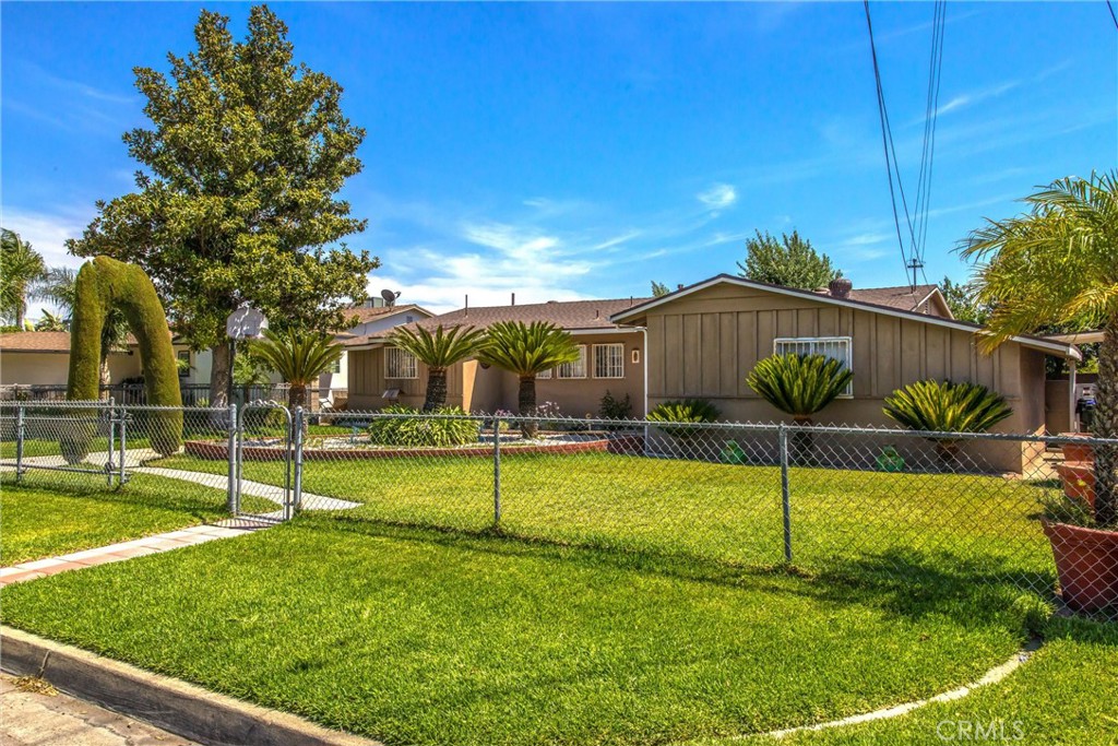 15937 Manzanita Drive