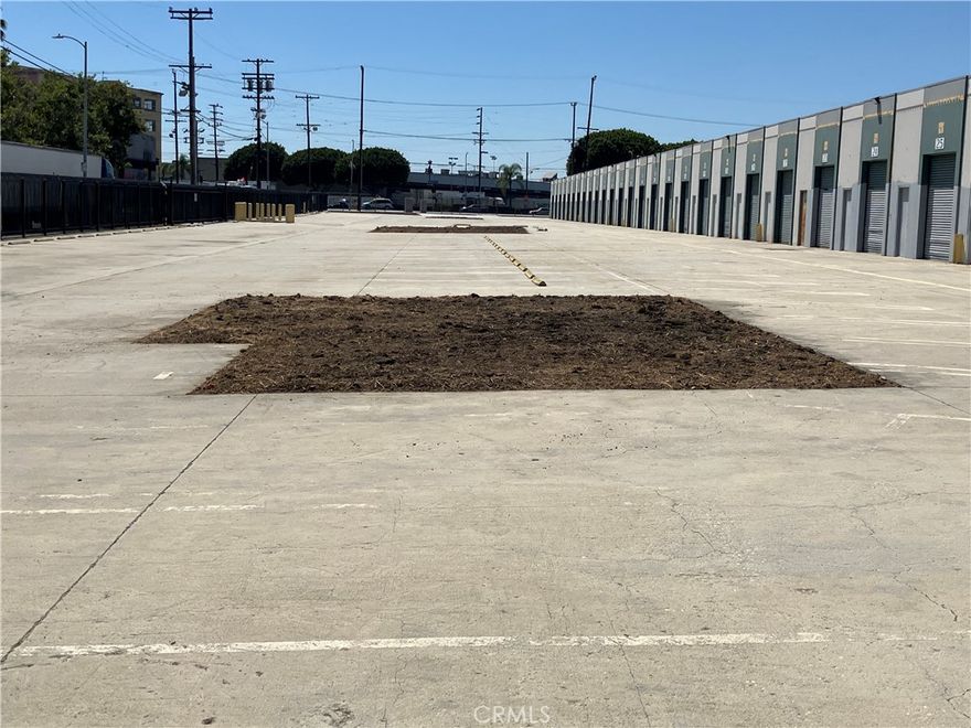Industrial Zoned 96,529 (+/-) sq. ft. large land parcel with existing 34,560 sq. ft. single story concrete tilt-up warehouse, suited for multiple uses, located in the center of the Warehouse District near Downtown L.A.    Excellent access to several freeways, including #5, #10, #60, #101, #710, in addition to most major City Center streets.



Property borders major roads, including (a) Alameda, (b) 8th St., and (c) Lawrence Streets.  Flat concrete covered fenced parking lot, immediately across the street from the L.A. Wholesale Produce Market, and within minutes of other major produce and wholesale districts.   



Los Angeles DTLA 2040 future building plans include approvals for thousands of new housing units and proposed jobs.  This property is in the absolute ideal location for a new top-of-the-line high profile and profitable project.