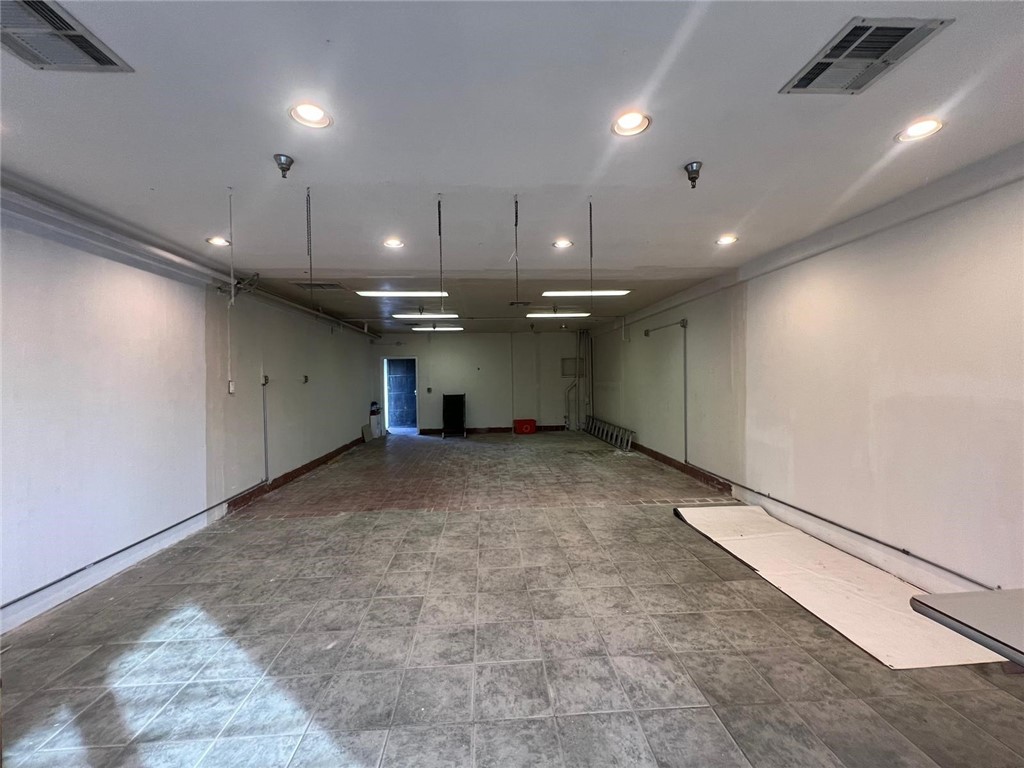 1736 S Del Mar Avenue