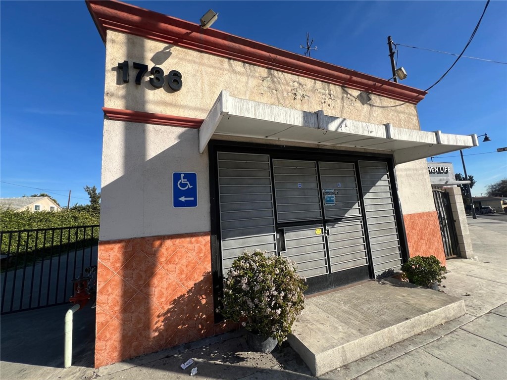 1736 S Del Mar Avenue