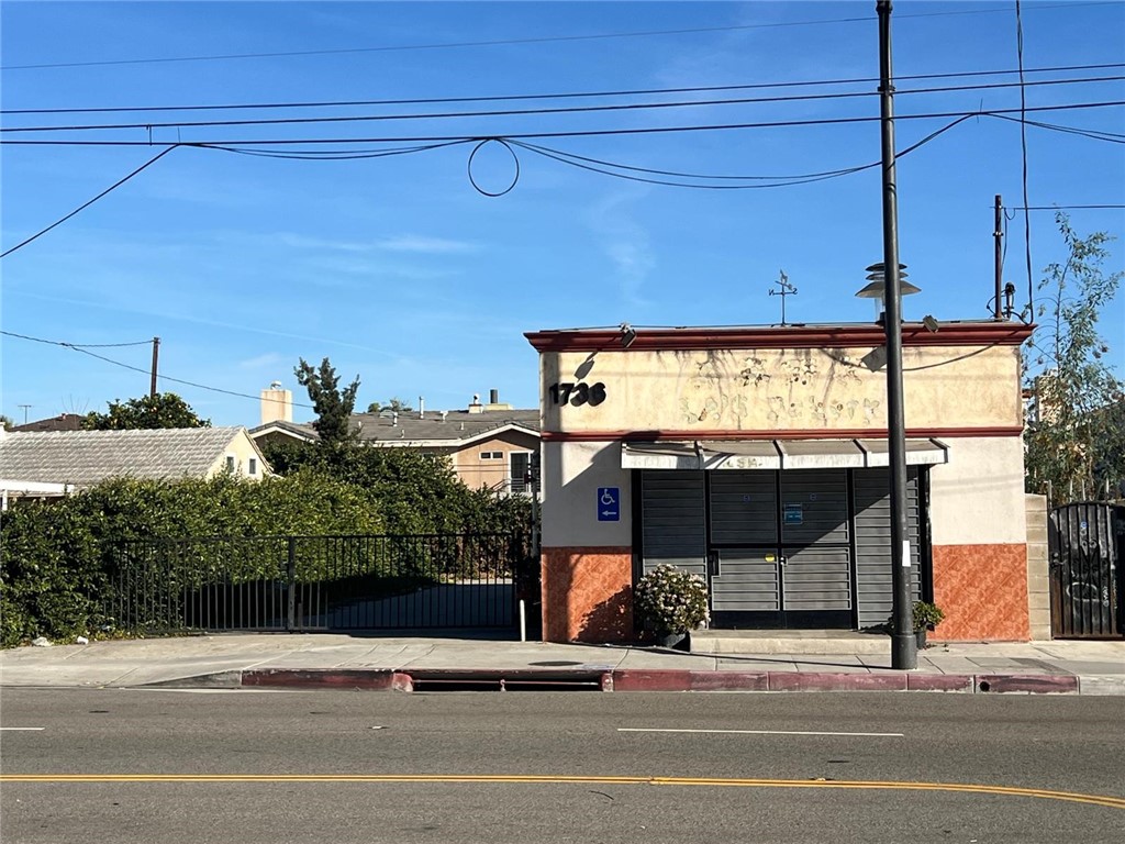 1736 S Del Mar Avenue
