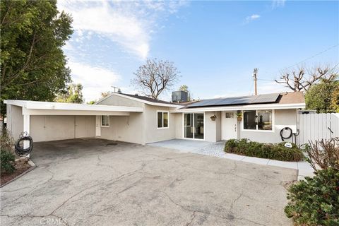 A home in Reseda