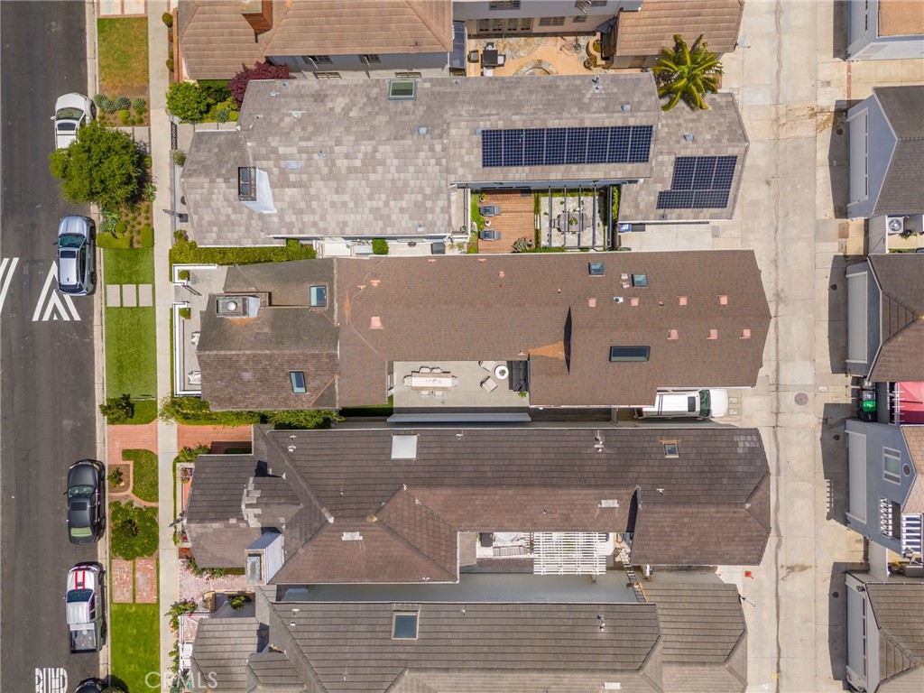 Corona del Mar South of PCH (CDMS) - Residential