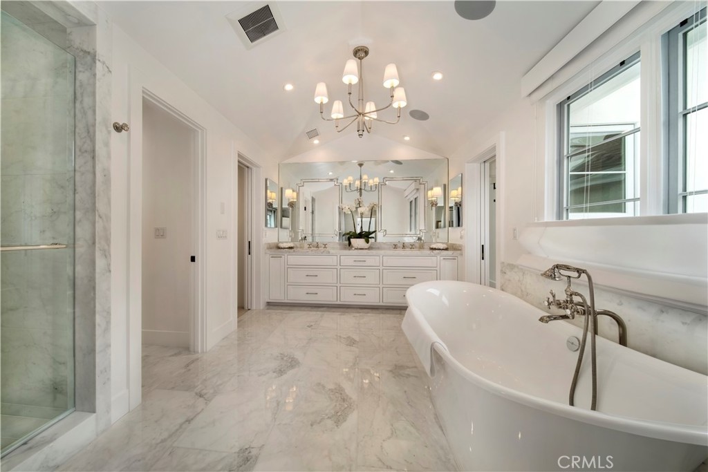 Corona del Mar South of PCH (CDMS) - Residential