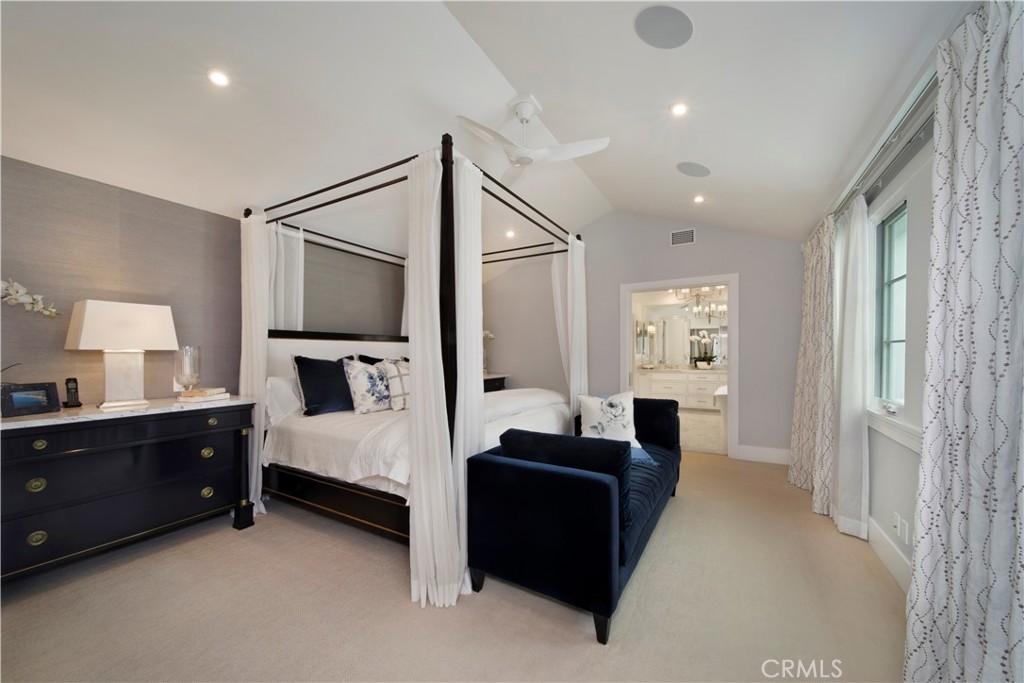 Corona del Mar South of PCH (CDMS) - Residential