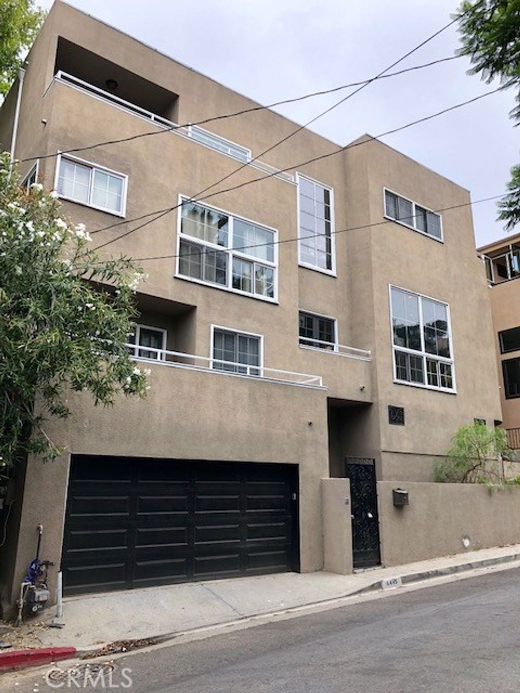 listing image 130722902211082212663