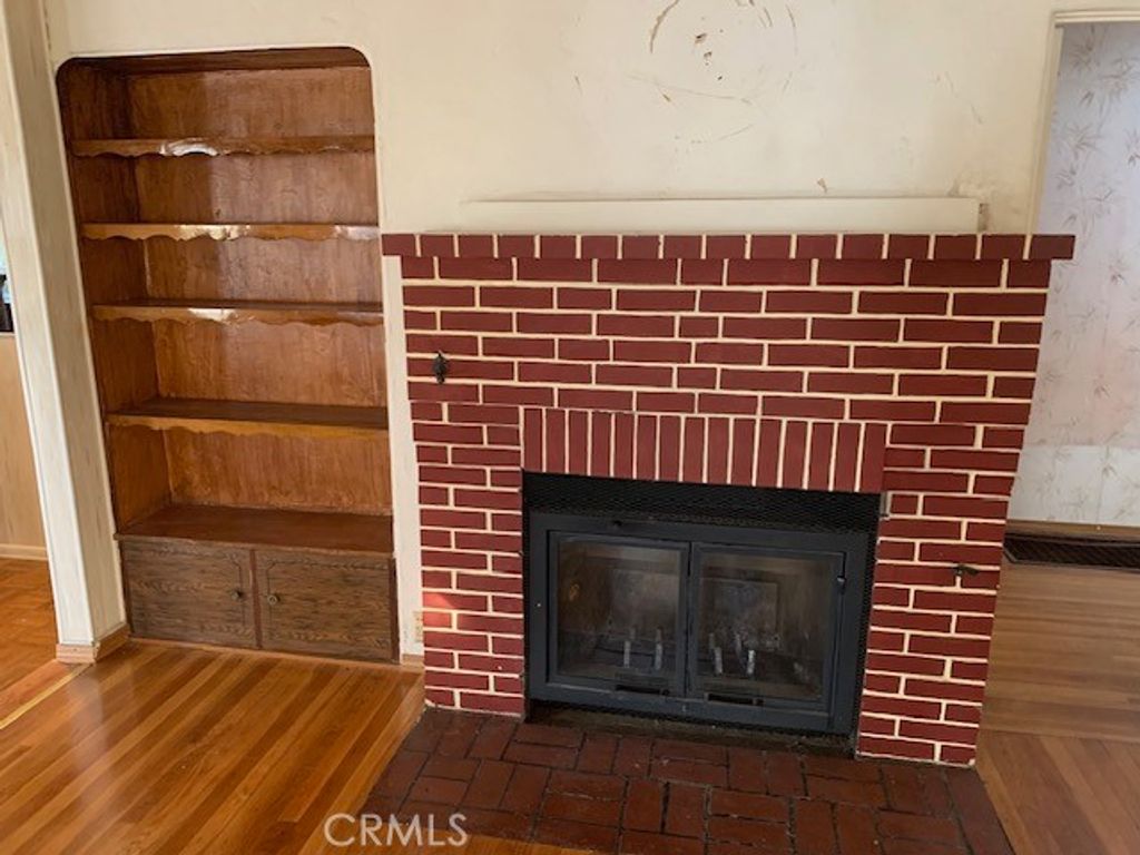 listing image 70