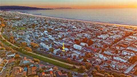 A home in Manhattan Beach