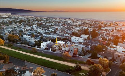 A home in Manhattan Beach