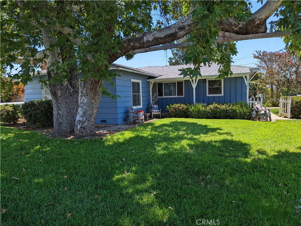 listing image 130728440125243680464
