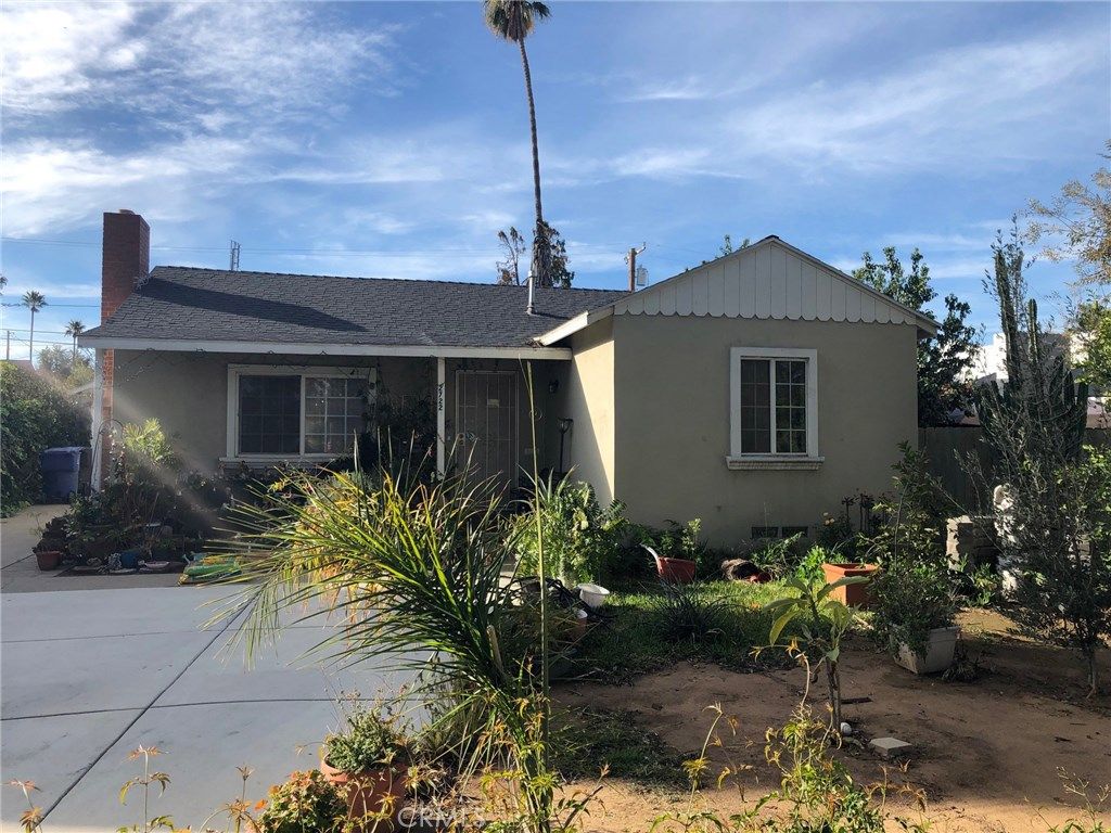 listing image 130726414674814465812