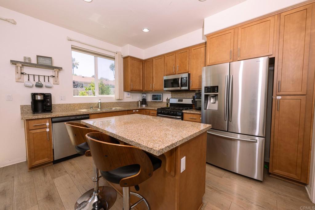 Photo 4 of 27 of 1340 Shoshone Falls Drive townhome